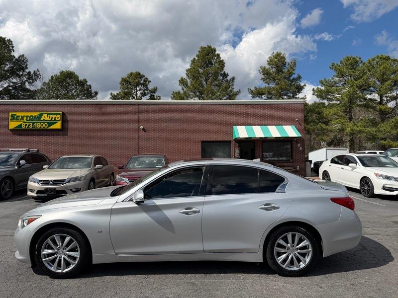 Infiniti Q50 Premium AWD 2015