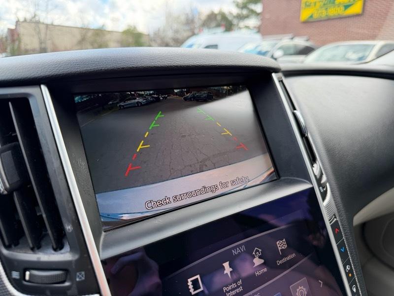 Infiniti Q50 Premium AWD 2015