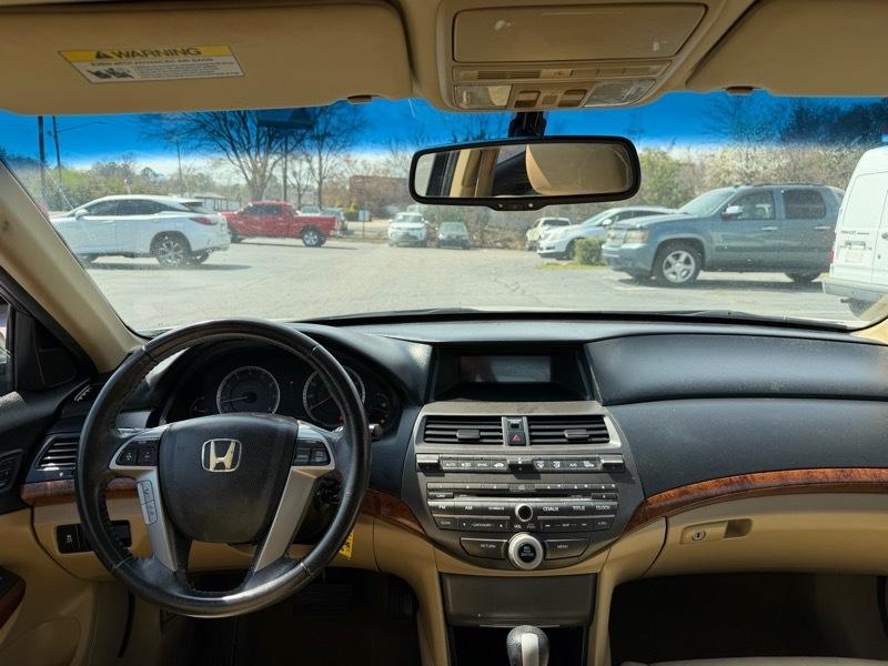 Honda Accord EX-L V6 Sedan AT 2012