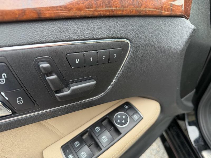 Mercedes-Benz E-Class E350 Sedan 2011