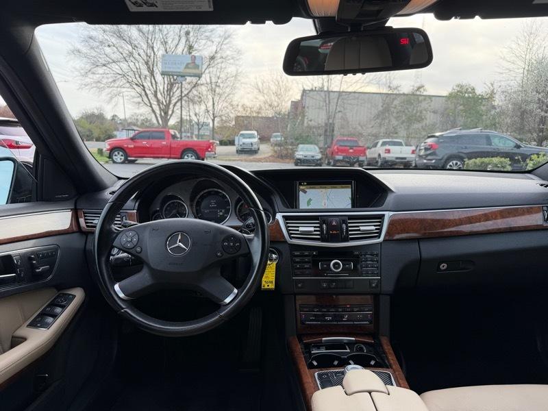 Mercedes-Benz E-Class E350 Sedan 2011