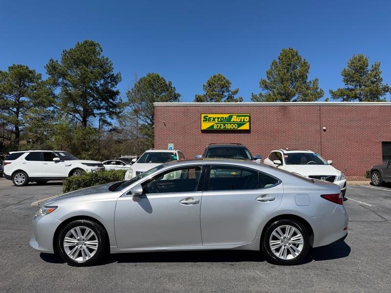 Lexus ES 350 Sedan 2013