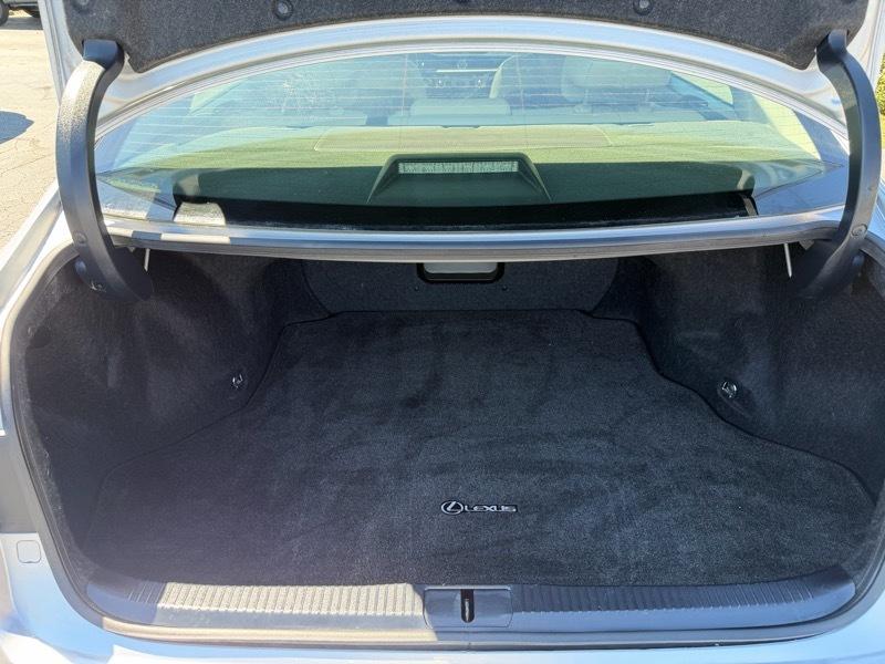 Lexus ES 350 Sedan 2013