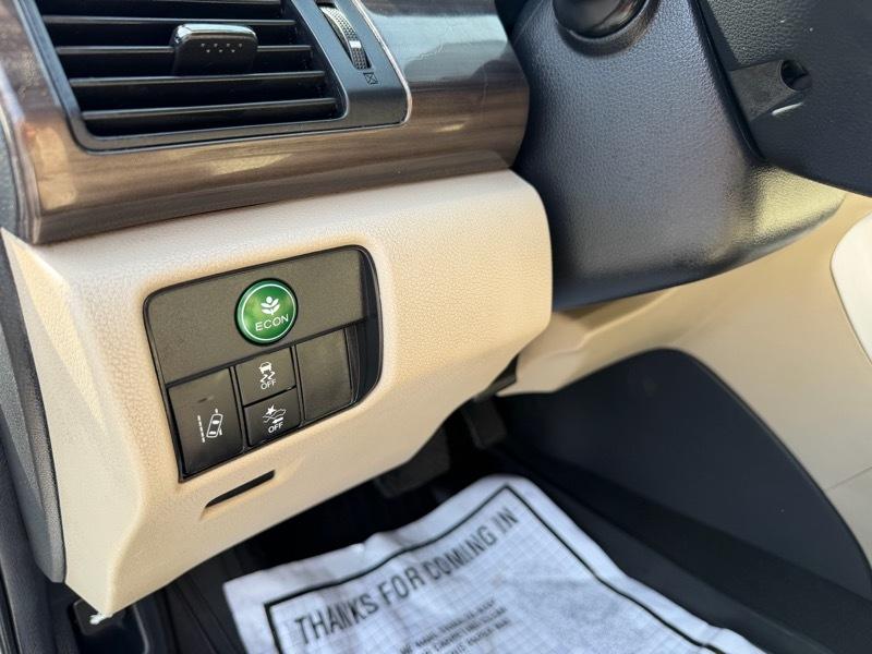 Honda Accord EX-L Sedan CVT w/ Honda Sensing 2017