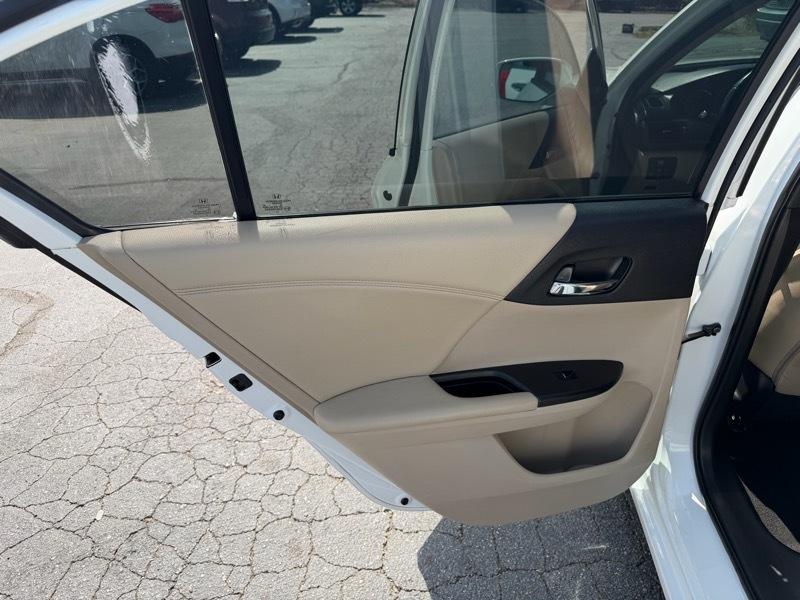 Honda Accord EX-L Sedan CVT w/ Honda Sensing 2017