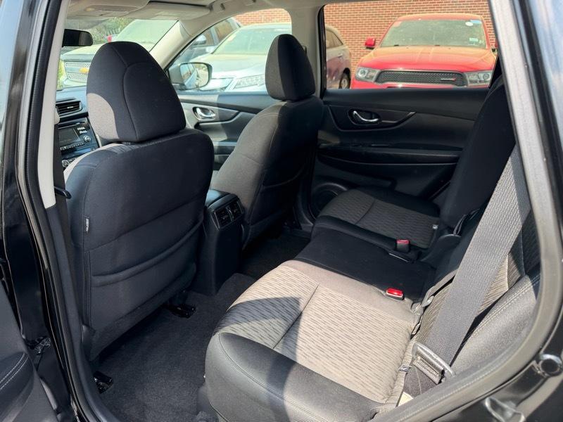 Nissan Rogue SV AWD 2017