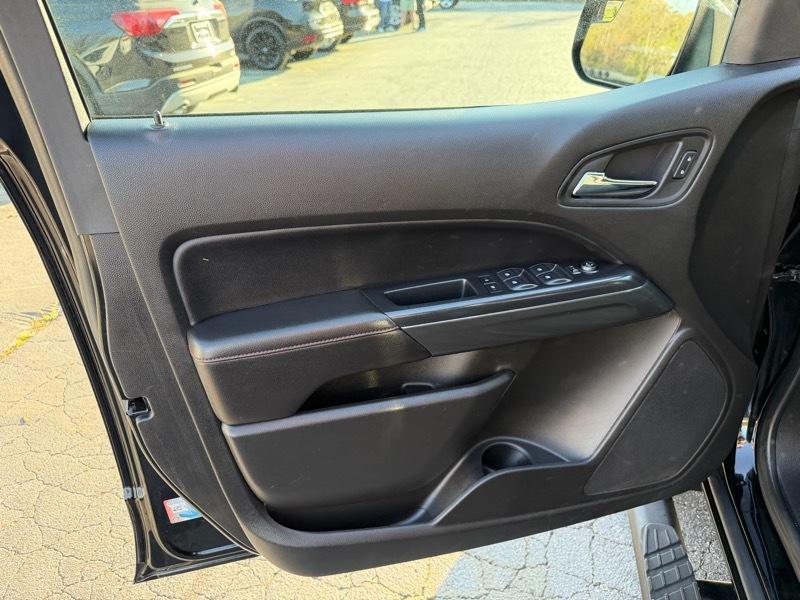 GMC Canyon SLE Crew Cab 2WD 2016