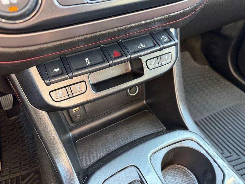 GMC Canyon SLE Crew Cab 2WD 2016