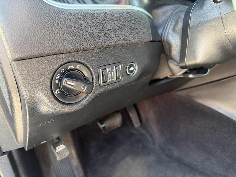 Dodge Charger SXT Plus 2018