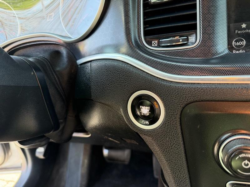 Dodge Charger SXT Plus 2018