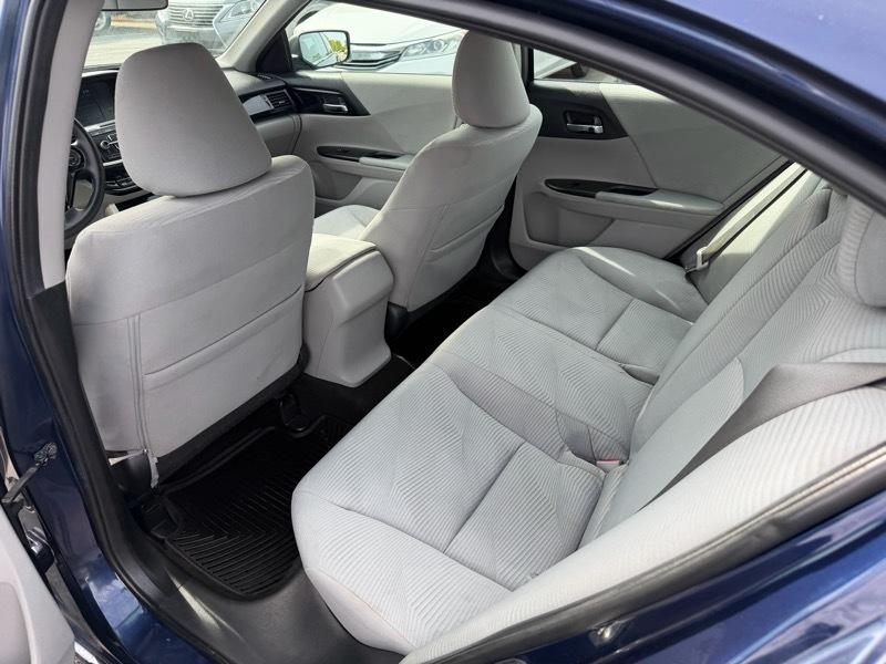 Honda Accord LX Sedan CVT 2017