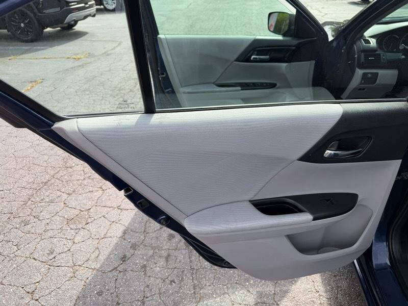 Honda Accord LX Sedan CVT 2017