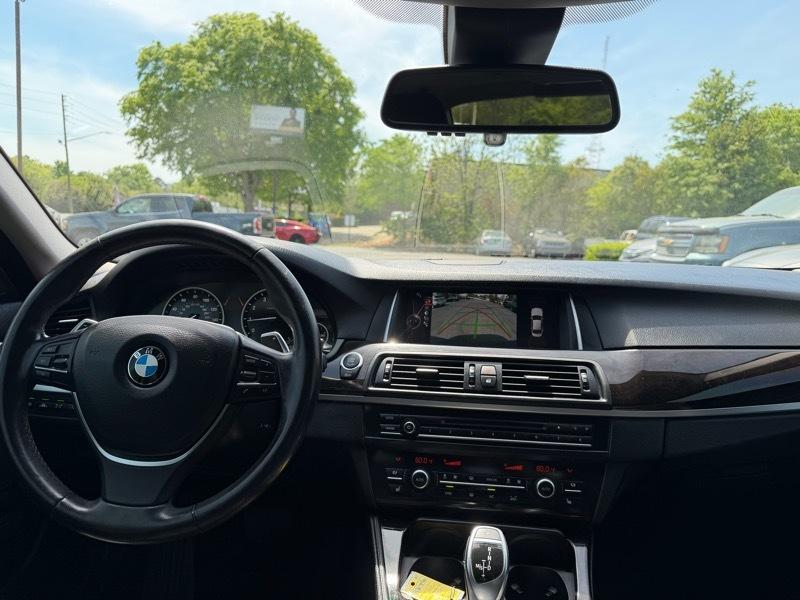 BMW 5-Series 528i xDrive 2016