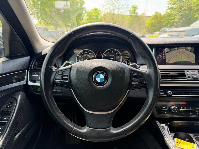 BMW 5-Series 528i xDrive 2016