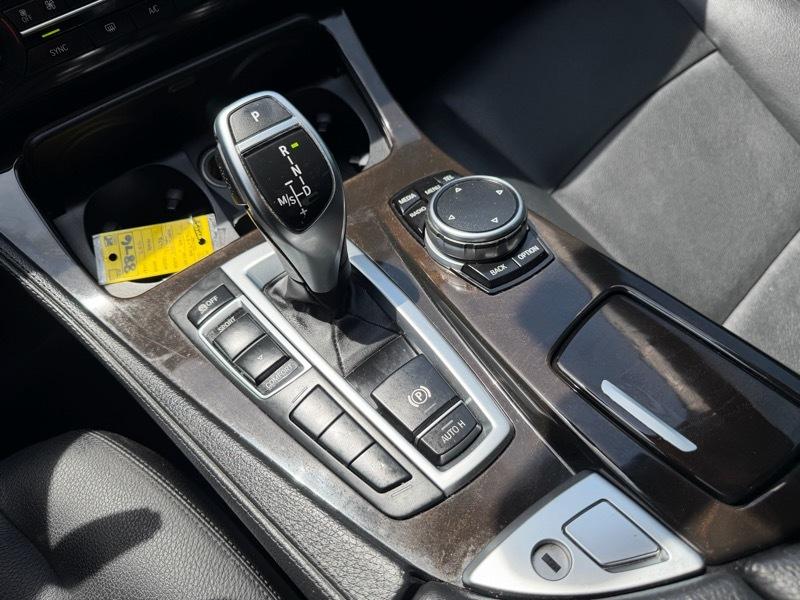 BMW 5-Series 528i xDrive 2016