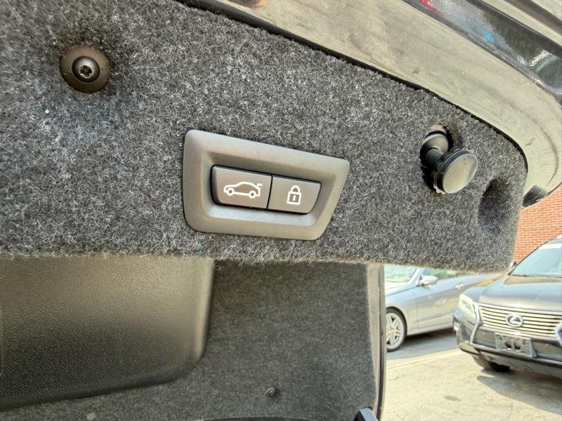 BMW 5-Series 528i xDrive 2016