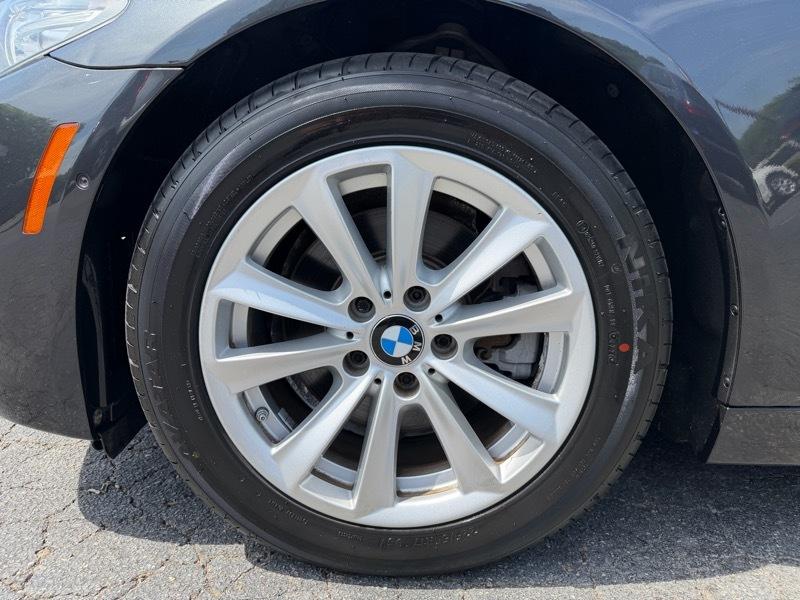 BMW 5-Series 528i xDrive 2016