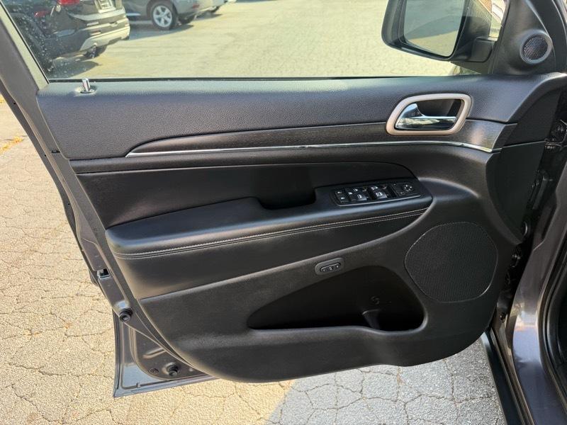 Jeep Grand Cherokee Limited 2WD 2015