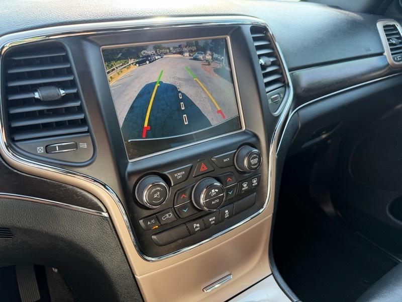 Jeep Grand Cherokee Limited 2WD 2015