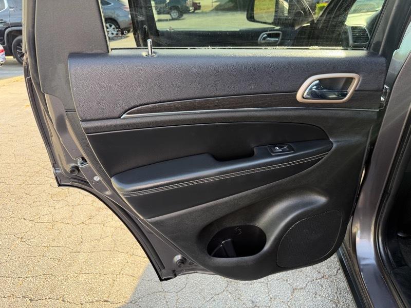 Jeep Grand Cherokee Limited 2WD 2015