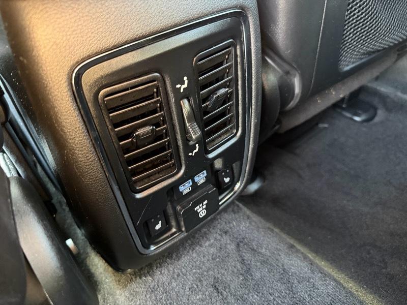 Jeep Grand Cherokee Limited 2WD 2015