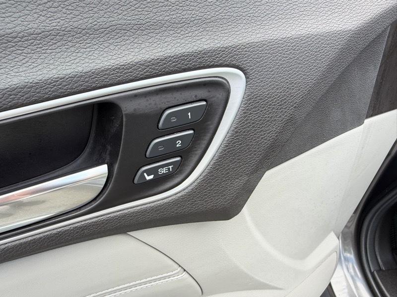 Acura TLX Base 2.4L 2020