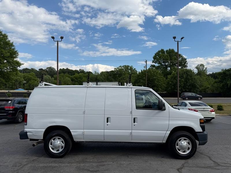 Ford Econoline E-250 2013