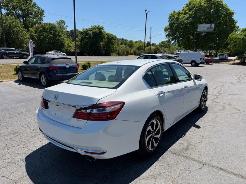 Honda Accord EX-L Sedan V6 6-Spd AT 2017