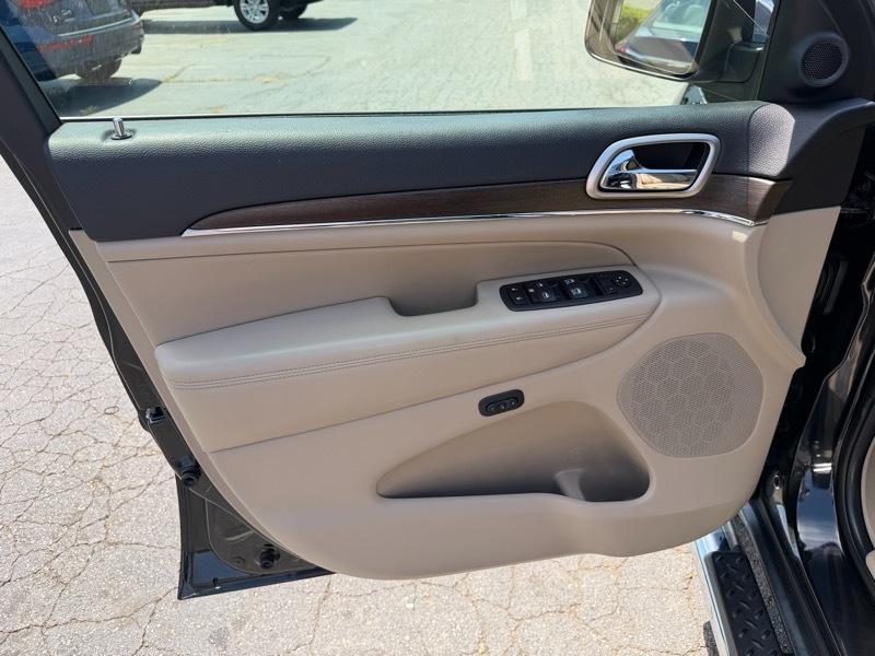 Jeep Grand Cherokee Limited 4WD 2016