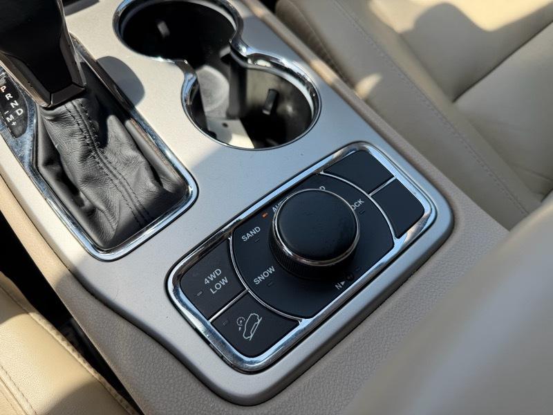 Jeep Grand Cherokee Limited 4WD 2016