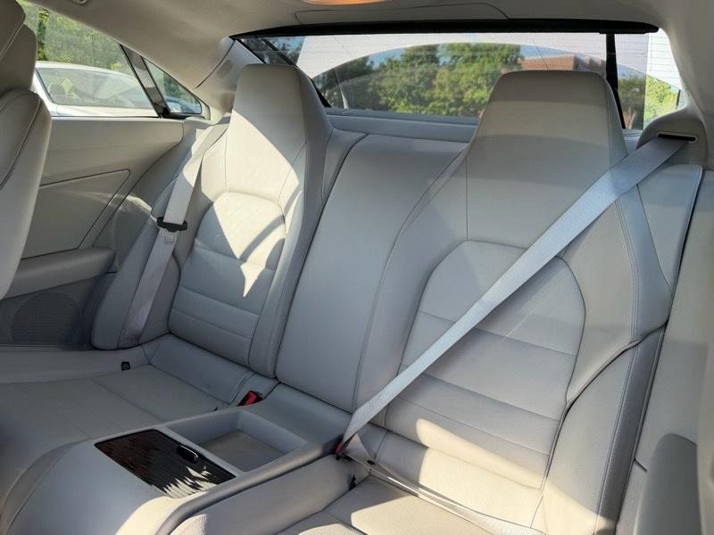 Mercedes-Benz E-Class E350 Coupe 2010