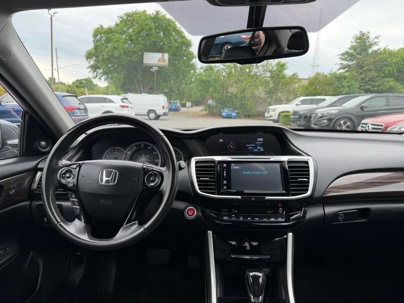 Honda Accord EX-L Sedan V6 6-Spd AT 2016
