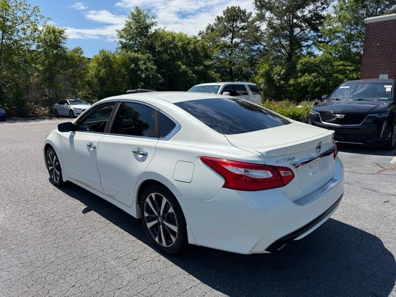 Nissan Altima 2.5 SR 2016