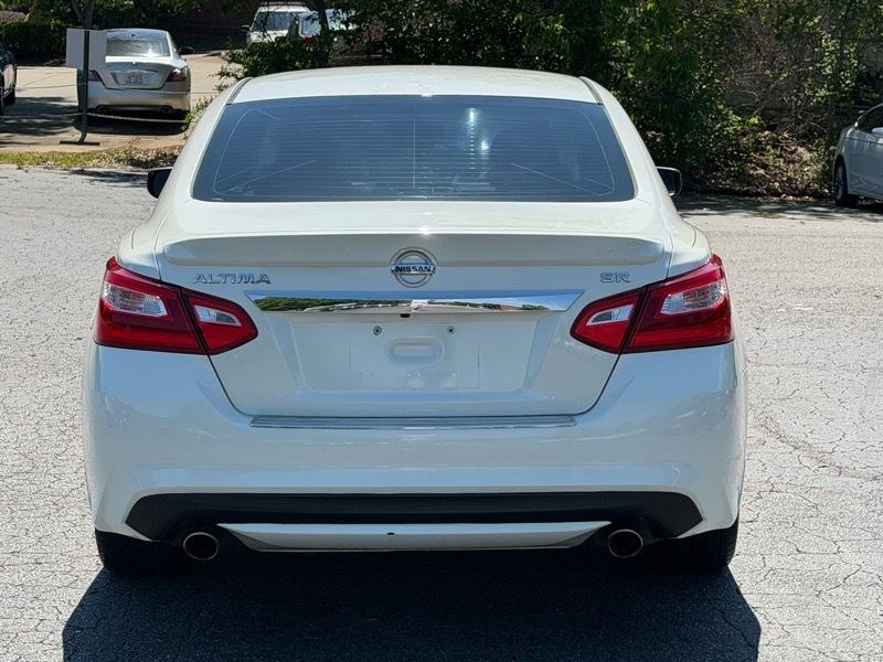 Nissan Altima 2.5 SR 2016