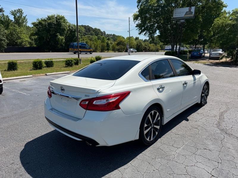 Nissan Altima 2.5 SR 2016