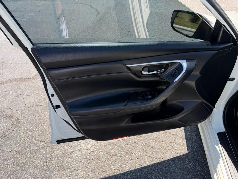 Nissan Altima 2.5 SR 2016