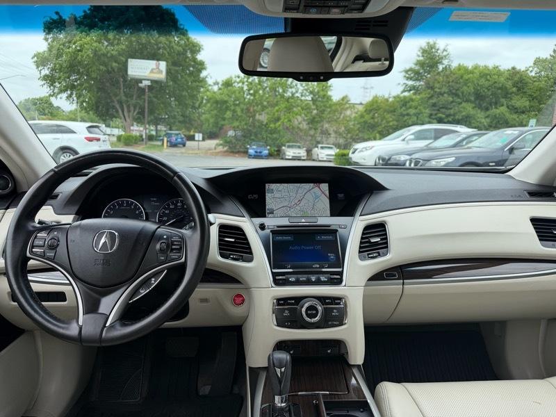 Acura RLX 6-Spd AT w/Technology Package 2016