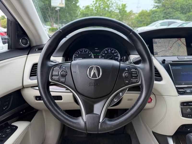 Acura RLX 6-Spd AT w/Technology Package 2016