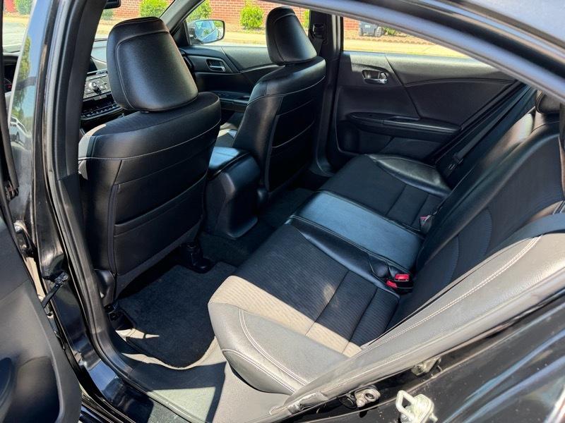 Honda Accord Sport Sedan AT 2016