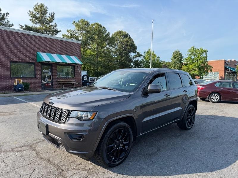 Jeep Grand Cherokee Altitude 4x2 2018