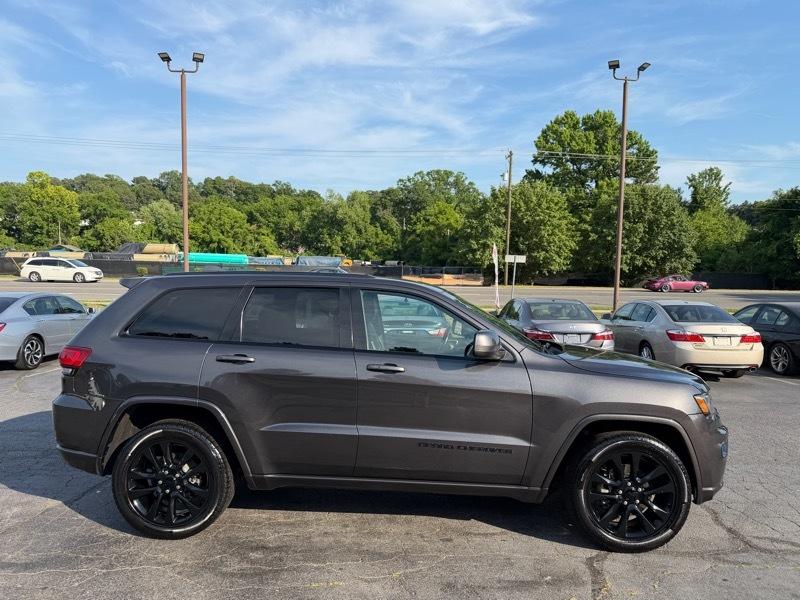 Jeep Grand Cherokee Altitude 4x2 2018