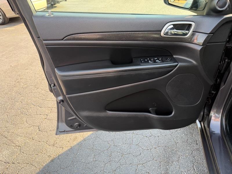 Jeep Grand Cherokee Altitude 4x2 2018