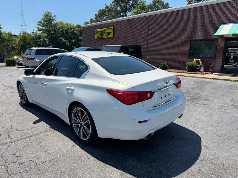 Infiniti Q50 Premium 2015