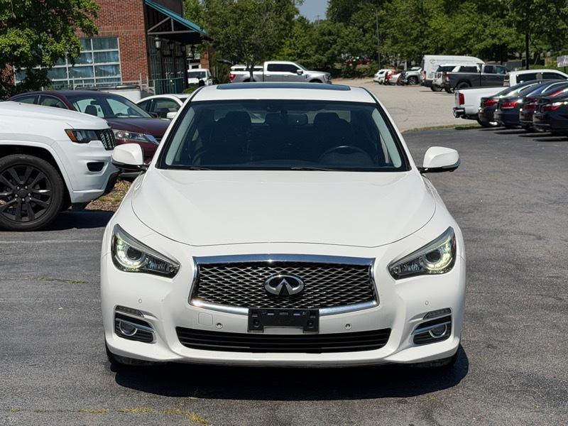 Infiniti Q50 Premium 2015