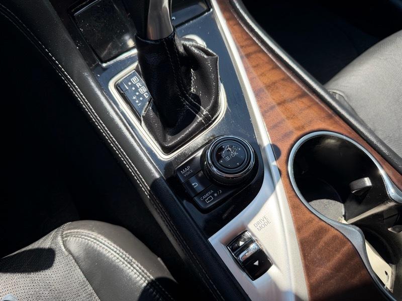 Infiniti Q50 Premium 2015