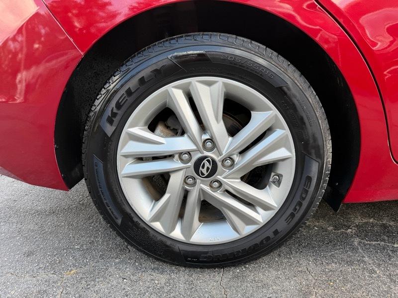Hyundai Elantra SEL Auto 2019