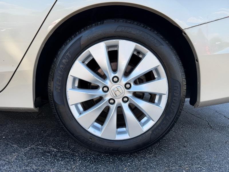Honda Accord EX-L V6 Sedan AT 2013