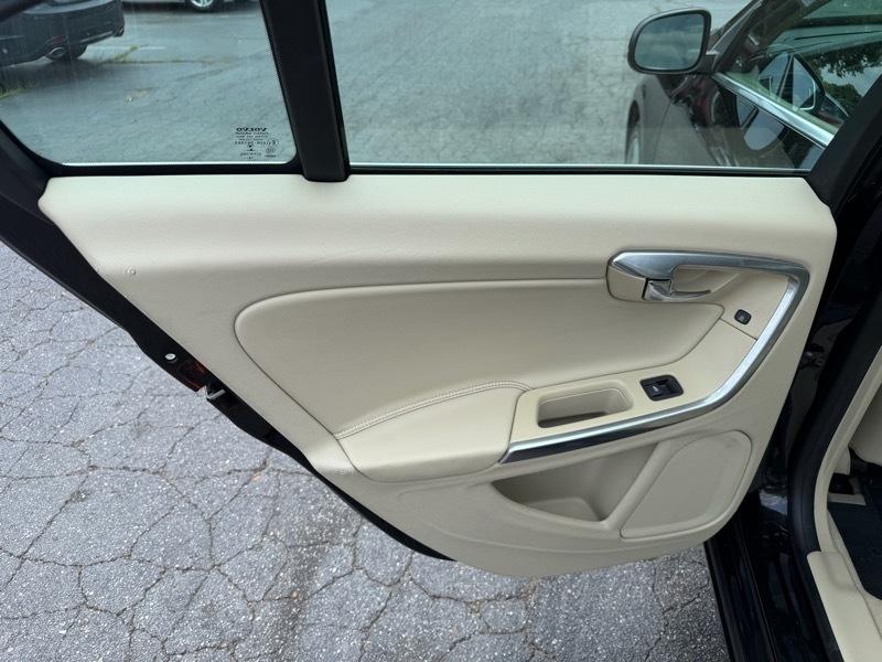 Volvo S60 T5 Drive-E Premier FWD 2015