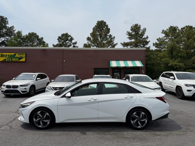 Hyundai Elantra SEL 2023