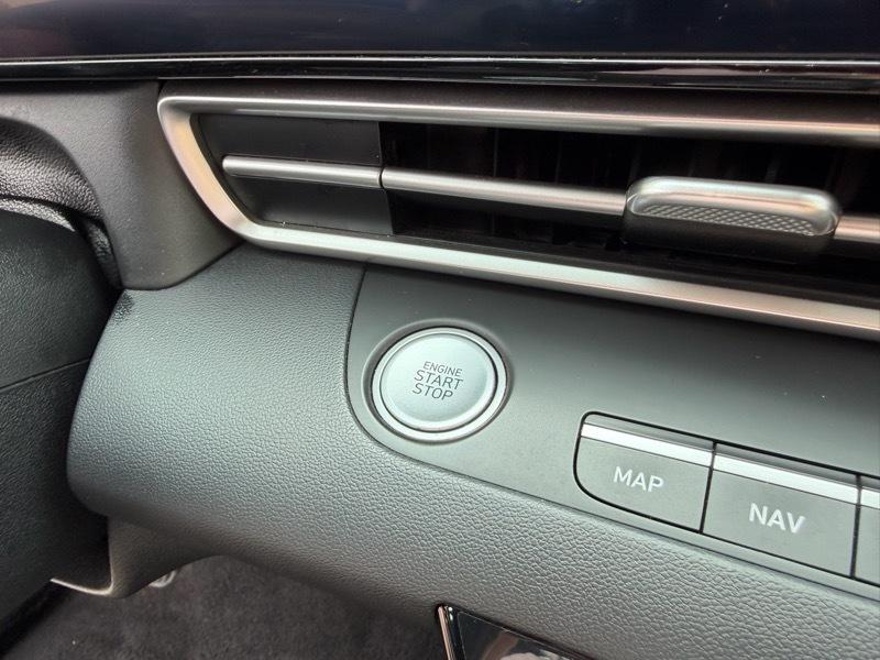 Hyundai Elantra SEL 2023
